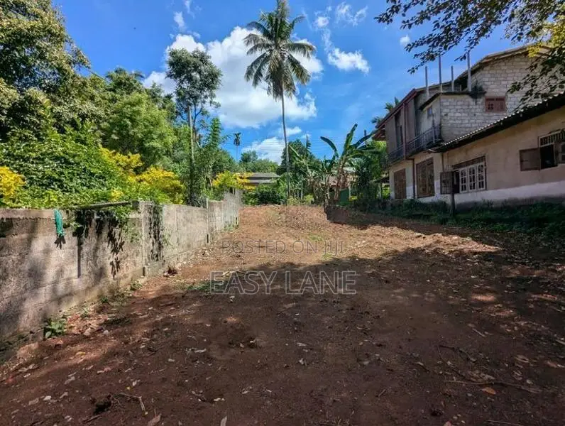 Land for Sale in Kadawatha