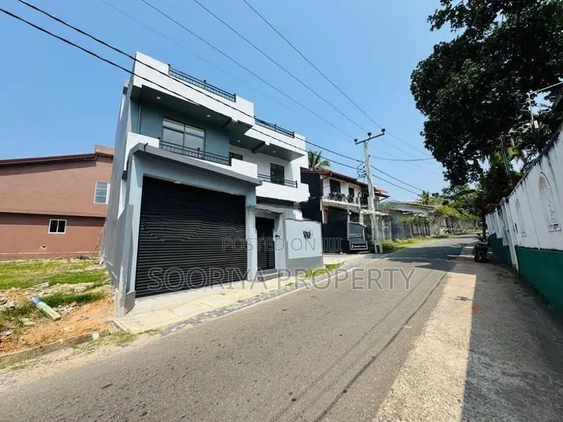 Brand New Beautiful House for Sale in Piliyandala