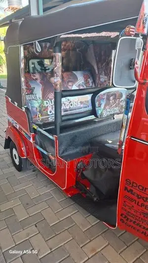 Bajaj RE 4Stroke 2014