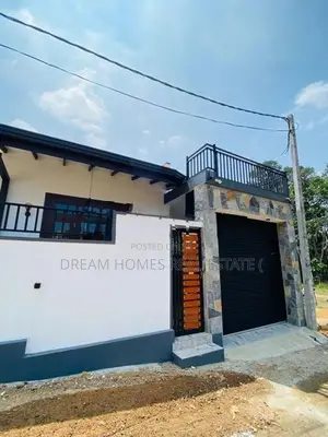 Brand-New Single-Story Family Home with Modern Amenities-Athurugiriya