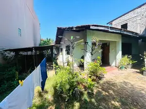 Kandana – Land with House for Sale