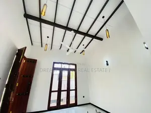 Brand-New Single-Story Family Home with Modern Amenities-Athurugiriya