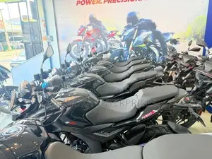 Bajaj Pulsar N160 Premium 2026