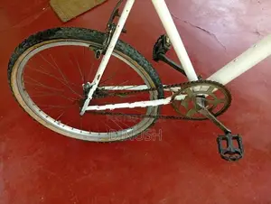 Tomahawk bicycle Size 24