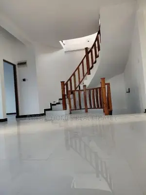 Modern Luxury 2-Storey Home in Pannipitiya
