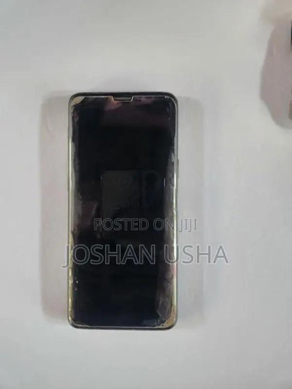 Samsung Galaxy S9 (Used)