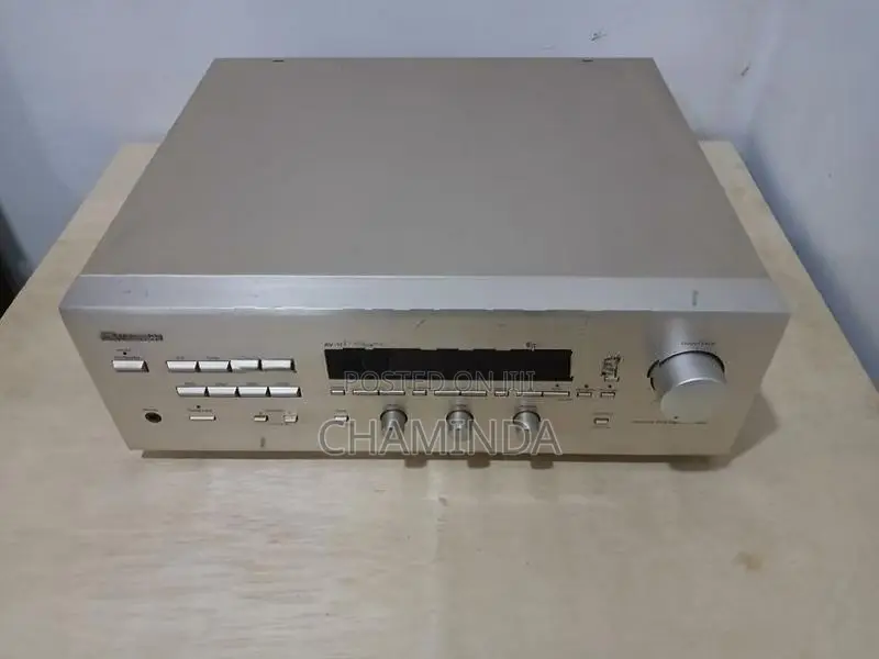 Nakamichi AV-10 Amplifier