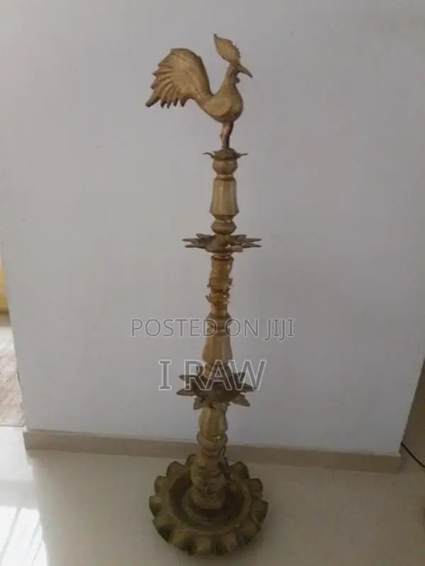 පැරණි පිත්තල පහන
