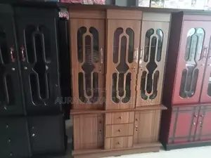 Melamine 3 Door Oc Cupboard