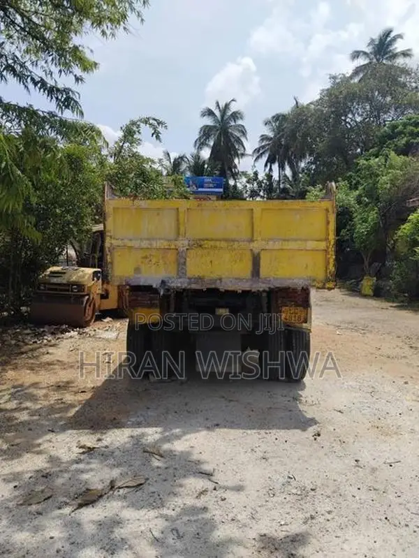 Ashok Leyland Comet 2008