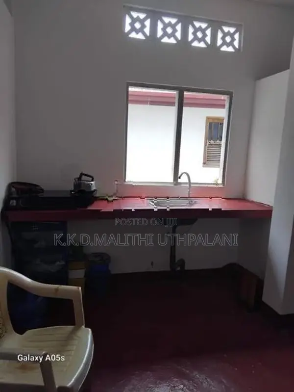 Bed Space For Rent To Giri s Kalubowila