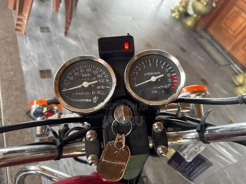 Suzuki GN 125 2023