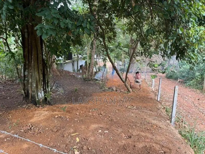 Hiriketiya Land for Sale