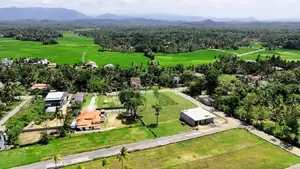 සියලු පහසුකම් සමගින් ඉඩමක් වලස්මුල්ල නගරයෙන්ම