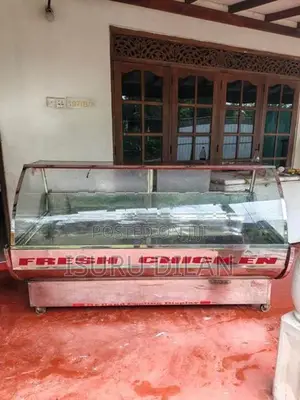 Chicken Display 6ft