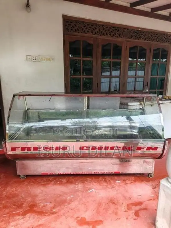 Chicken Display 6ft
