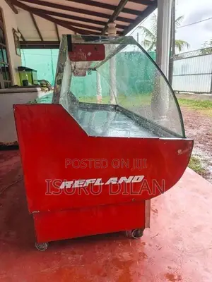 Chicken Display 6ft