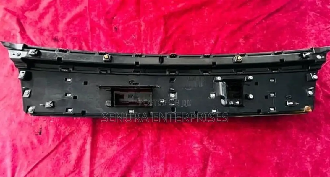 Suzuki Spacia MK53S Custom Rediator Grill