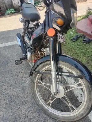 Singer Lima 49CC 2020