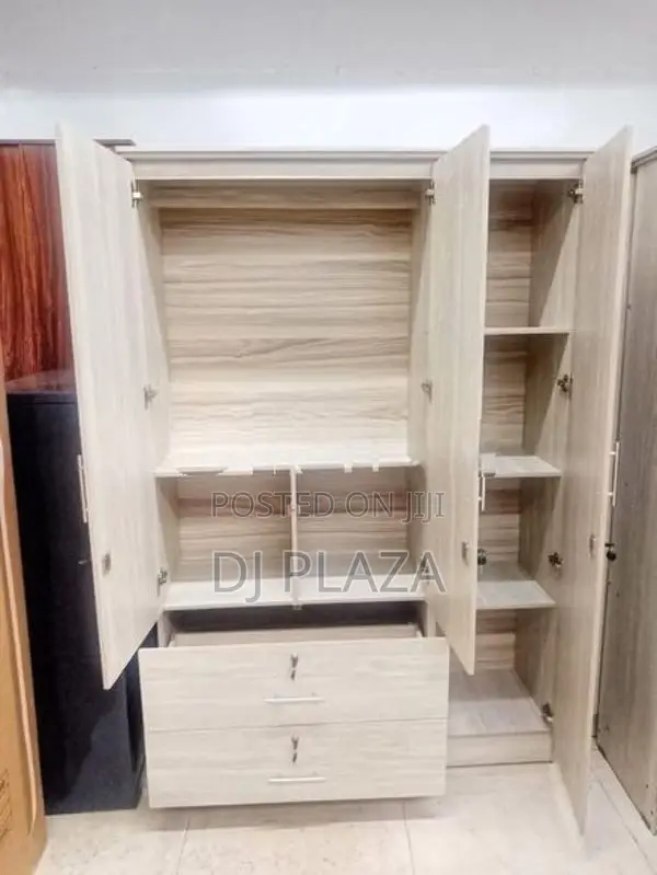 2D Long Locker Almari