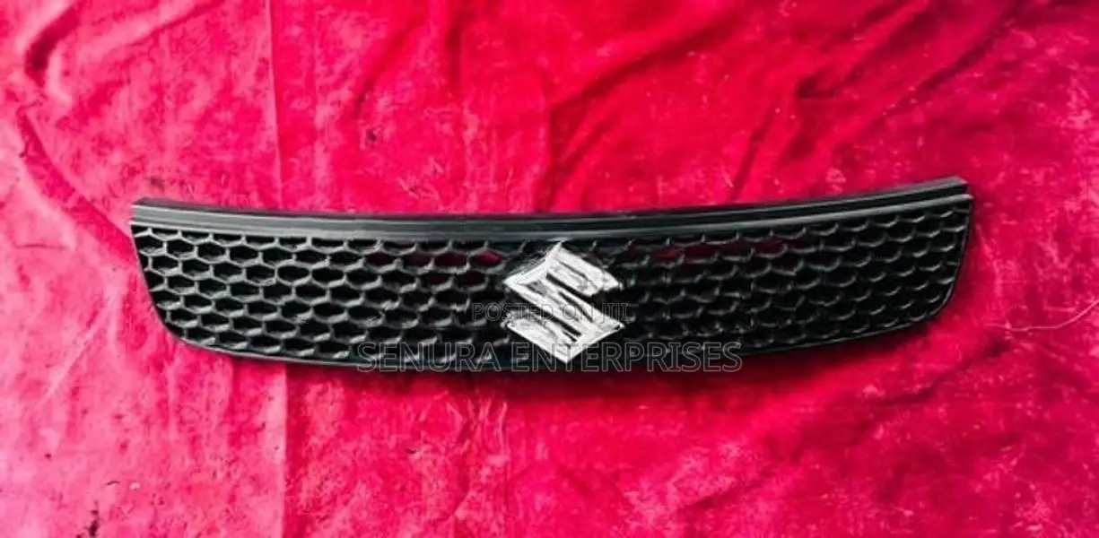 Suzuki Swift MK6 Rediator Grill