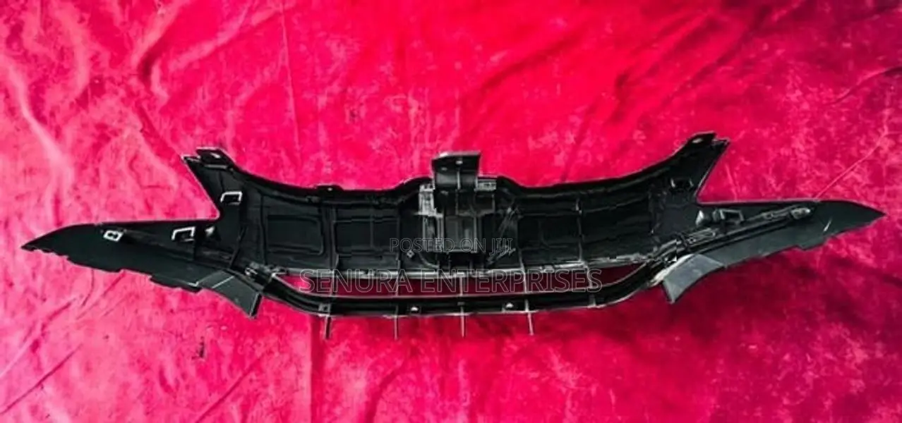 Honda Fit GP5 Front Grill