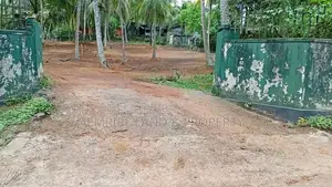 Land for Sale in Kandana Walking Distance to Ganemulla Bus route