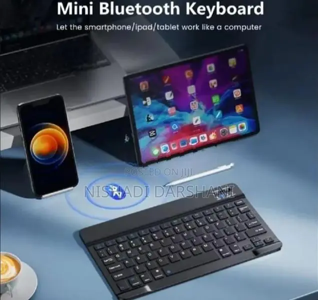 Mini Bluetooth Keyboard