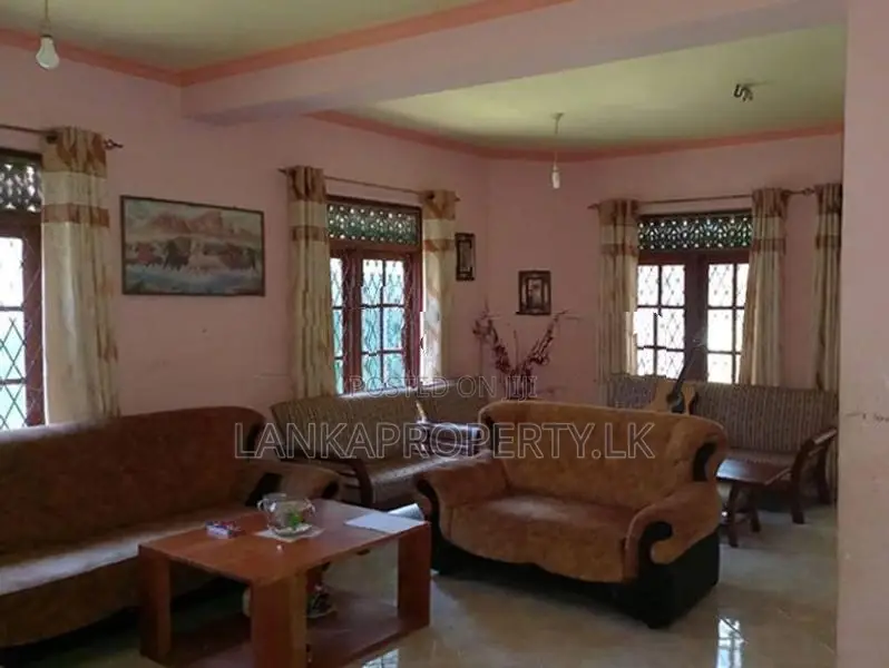 Two-Storey House for Sale in Rambukkana.