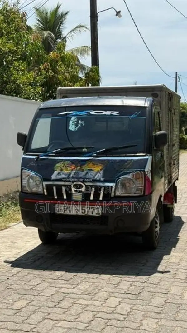 Mahindra Maxximo 2013