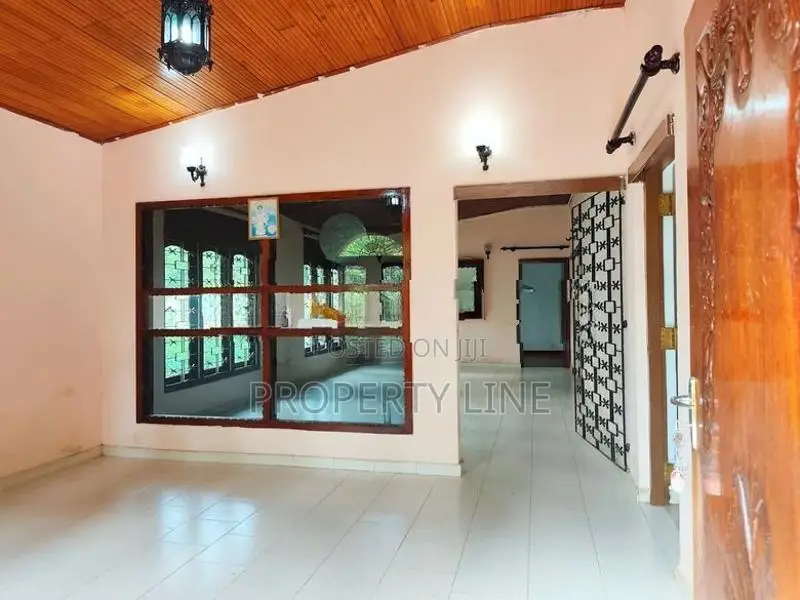 House for Sale in Puwakpitiya Awissawella