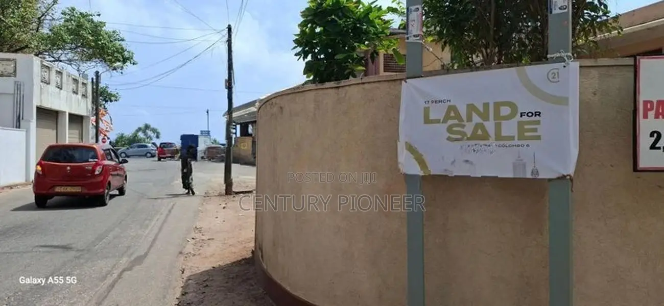 Wellawatta property for sale