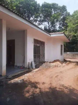 Commercial Property For Rent In Boralesgamuwa Pirivena junction