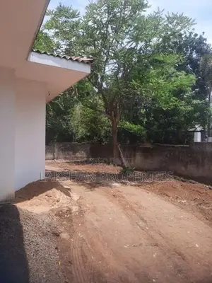 Commercial Property For Rent In Boralesgamuwa Pirivena junction