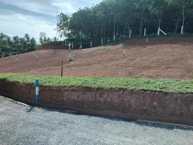 කලුතර පදිංචියට හොඳම බිම් කොටස්