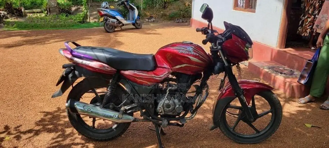 Bajaj Discover 2011