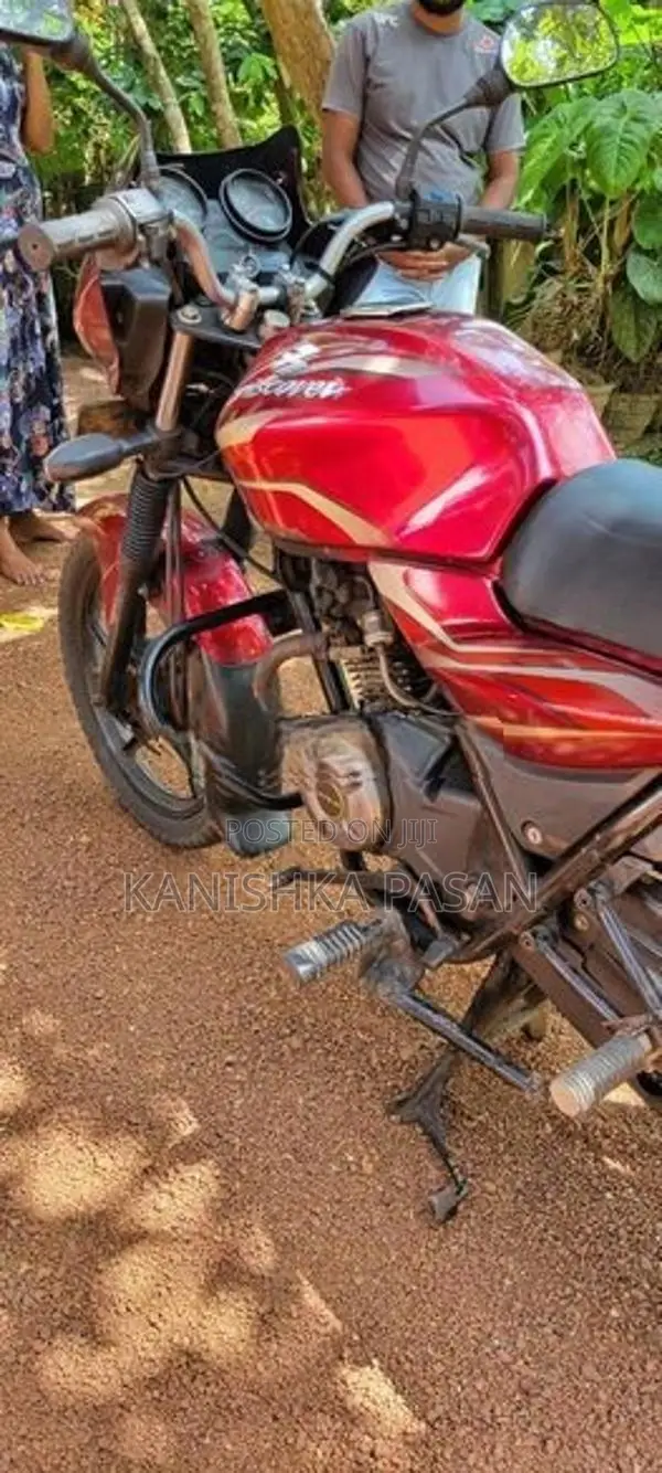 Bajaj Discover 2011