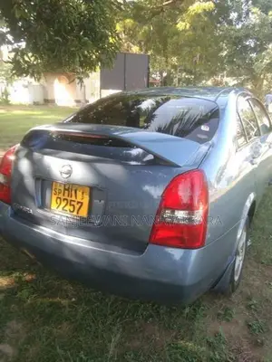 Nissan Primera 2004
