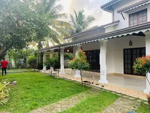 Two Story House For Sale In අංගොඩ