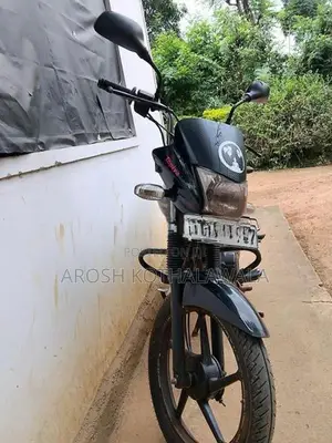 Bajaj Platina 2015