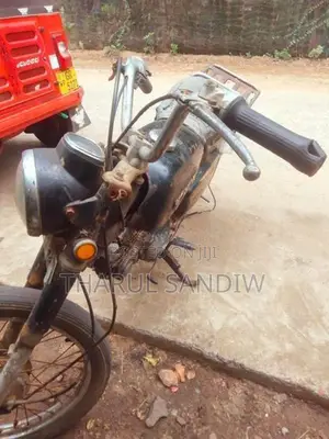 Honda CD Down 2000