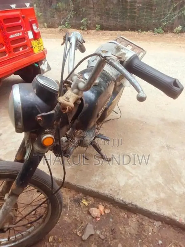 Honda CD Down 2000