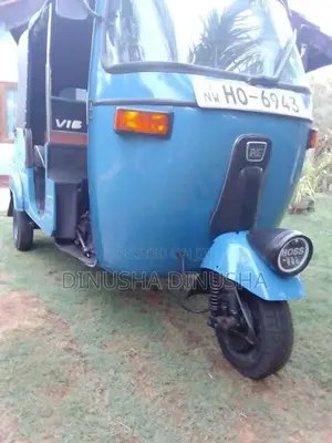Bajaj RE 2004
