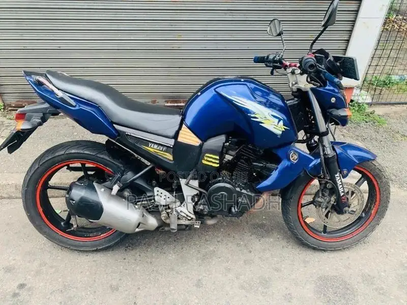 Yamaha FZS V1 2012