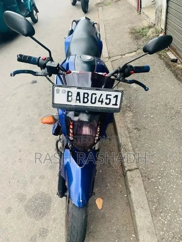 Yamaha FZS V1 2012