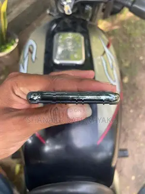 Apple iPhone 11 Pro 256GB (Used)