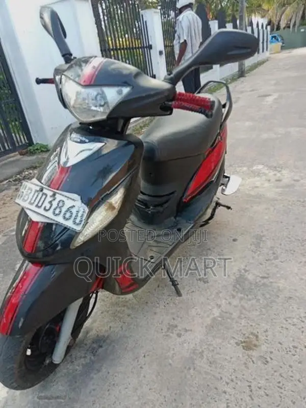 Mahindra Uzo 125 2017