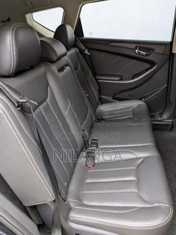 DFSK Glory i-Auto 2021