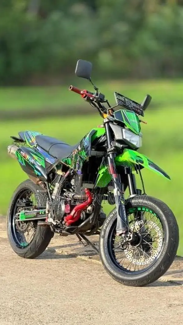 Kawasaki D Tracker 2008