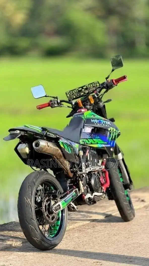 Kawasaki D Tracker 2008